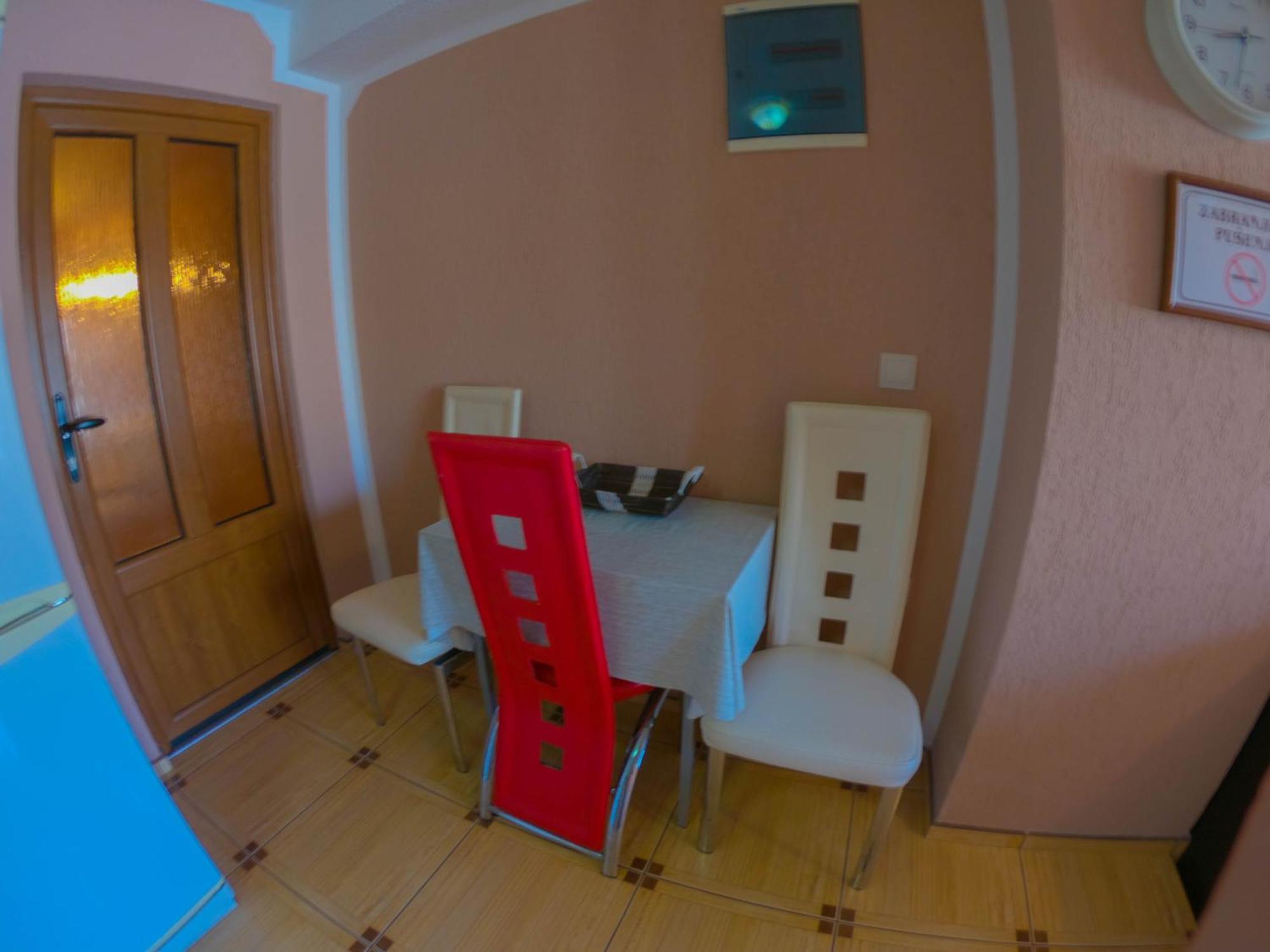 Porto Del Sole Apartments Tivat Dış mekan fotoğraf