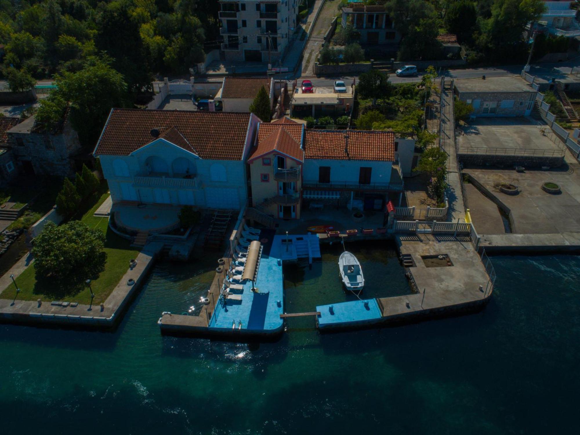 Porto Del Sole Apartments Tivat Dış mekan fotoğraf